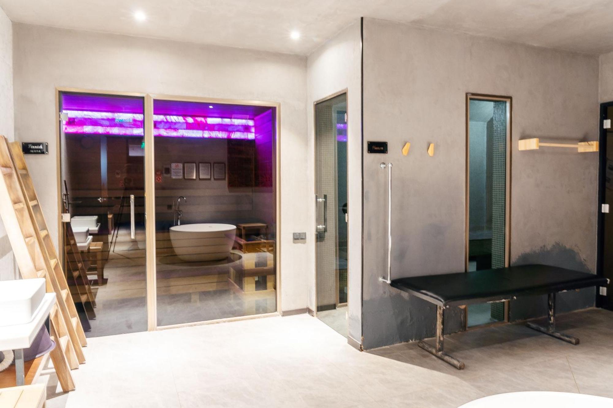 Sulo Vip Spa Atyraū Extérieur photo